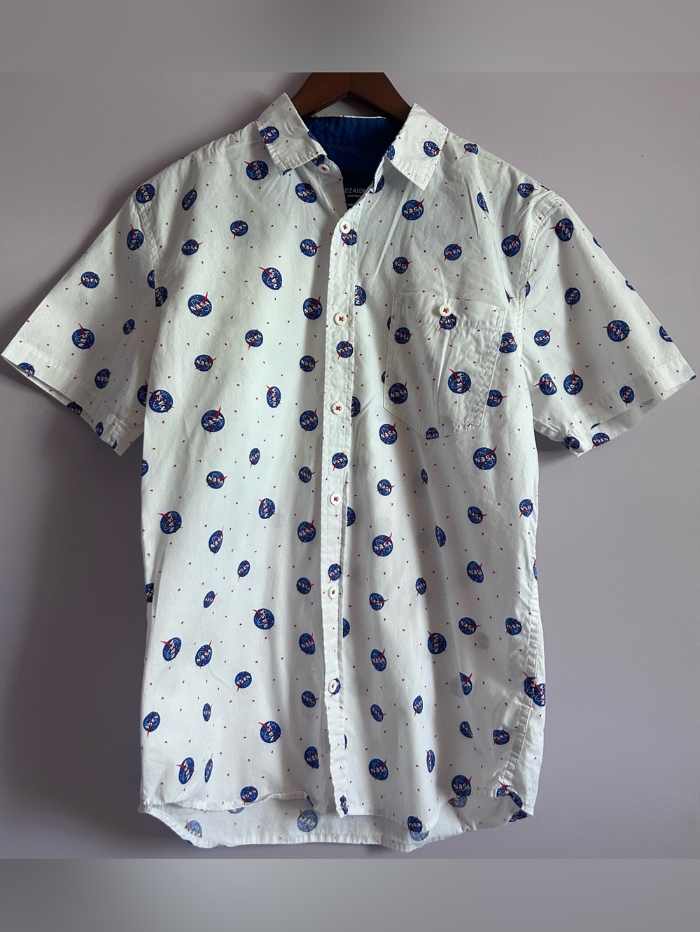 Buzz Aldrin Nasa Astronaut Space Button Down Short Sleeve Shirt Size Medium